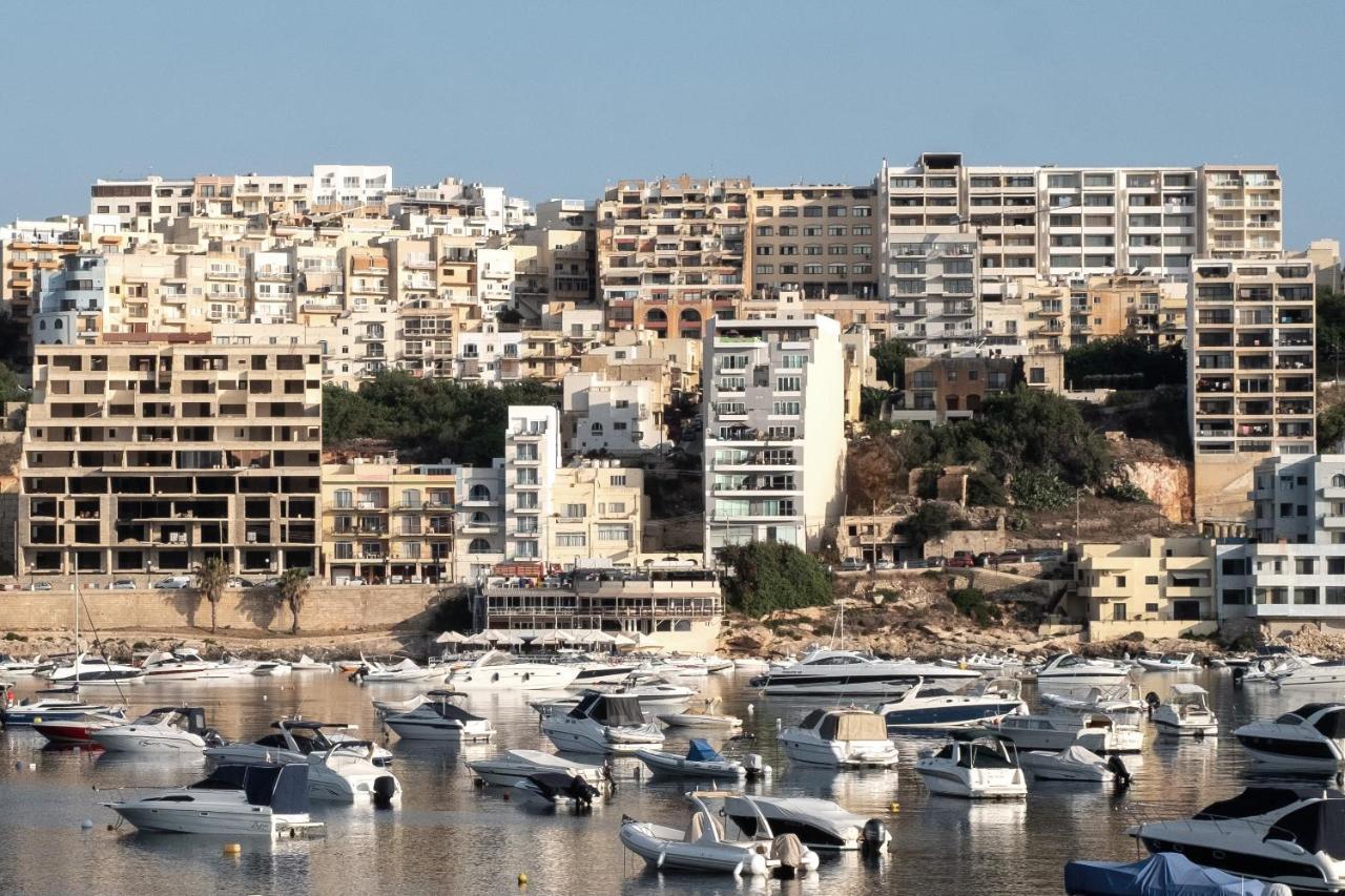 Million Sunsets Luxury Apartments San Pawl il-Baħar Kültér fotó